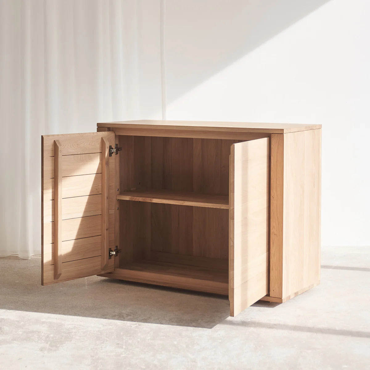 NORM SIDEBOARD